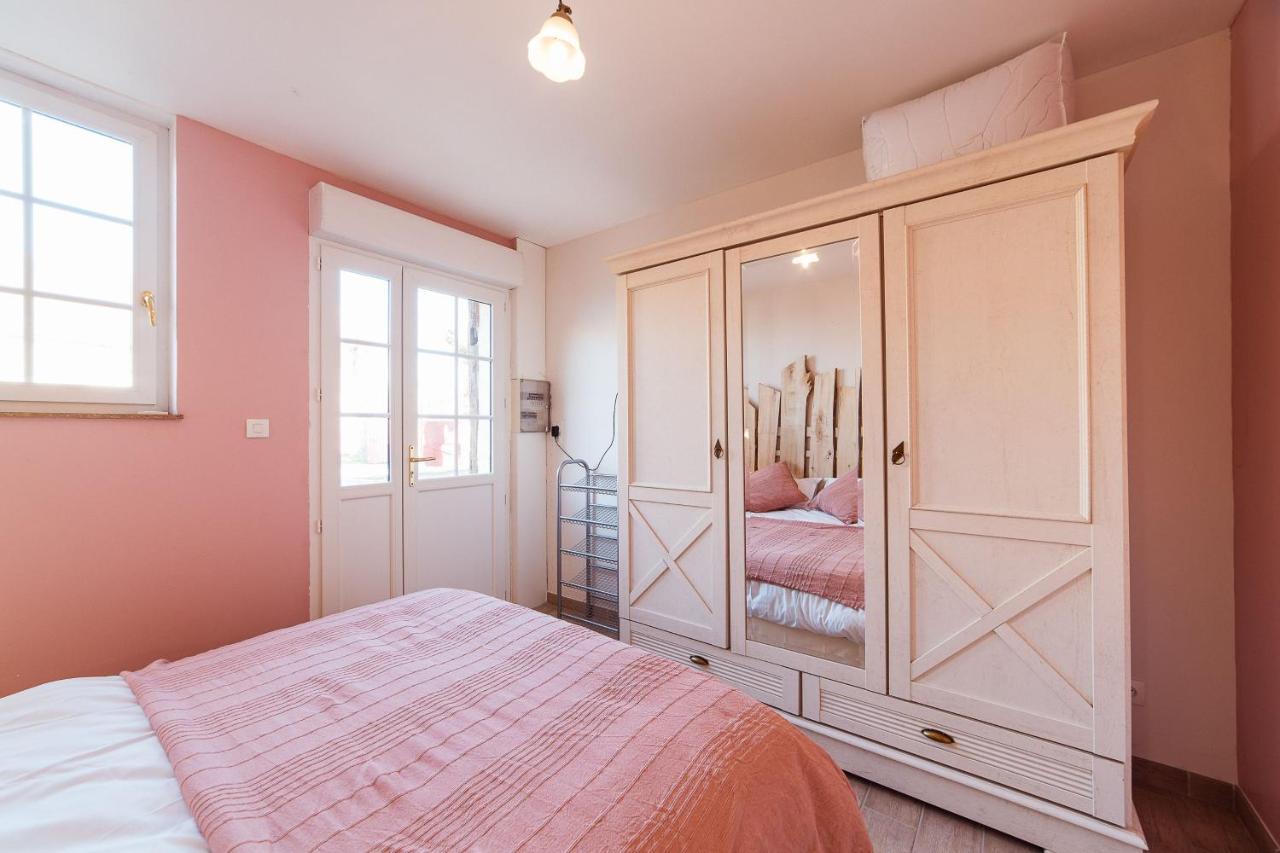 Appartement Prive Le Chardonnay, Jardin, Parking Buchères المظهر الخارجي الصورة